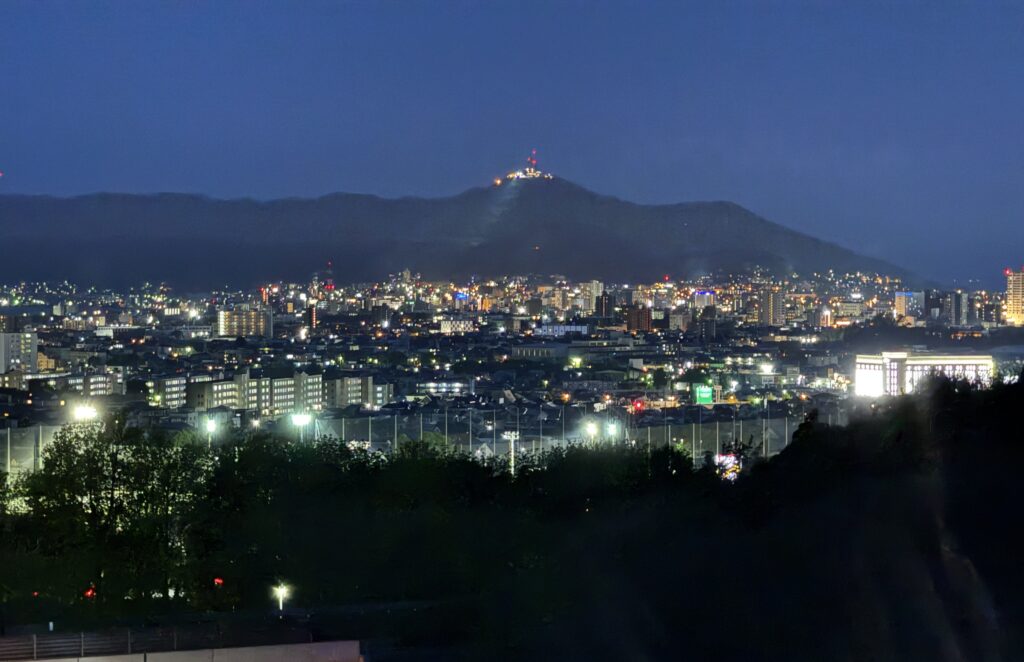 函館市東部の高台から眺めた夜景